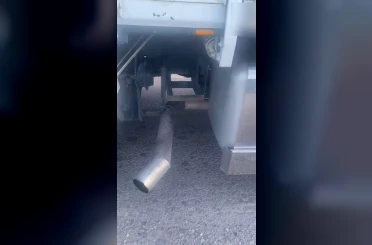Yalova’da muayenesiz, abartı egzozlu kamyon sürücüsüne ceza yağdı 