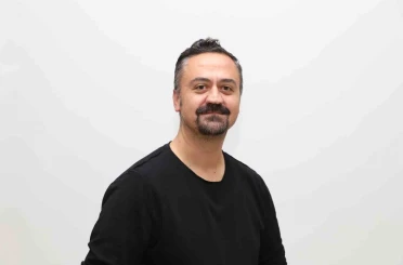 "Yapay zekâ çağında ‘gerçeği’ kanıtlamak gerekiyor" 