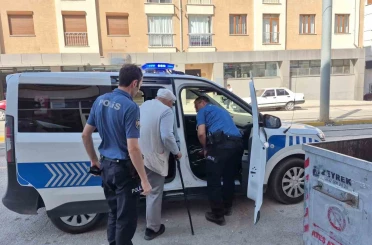 Yaşlı adam 1 milyon TL dolandırılmaktan son anda kurtarıldı 