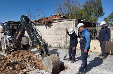 Yatağan Dere Mahallesi’nde içme suyu hatları yenileniyor 