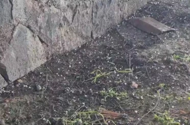 Yavuzeli’nde nohut büyüklüğünde dolu yağdı 