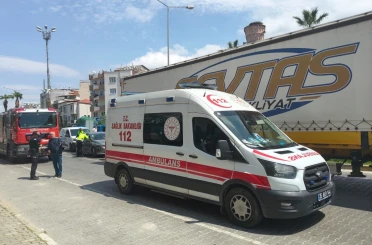 Yaya geçidinde tırın çarptığı kadın hayatını kaybetti 