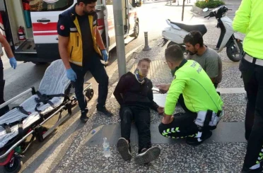 Yayaya çarpmamak için motosikleti devirdi: 1 yaralı 