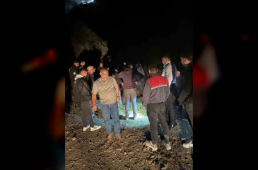 Yaylada kalp krizi geçirerek hayatını kaybeden şahsın cenazesi AFAD ekiplerince özel araçlarla indirildi 
