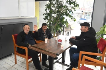 Yazın vazgeçilmez durağı: Emekliler Kafeteryaları 