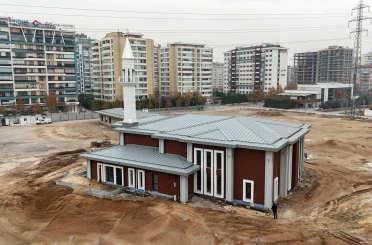 Yazır Mahalle Külliyesi hızla yükseliyor