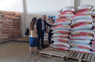 Yem satışı yapan işletmeler denetlendi 