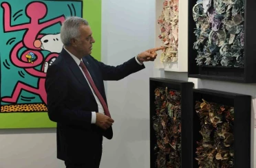 Yeni nesil Bursa sanatı göz kamaştırdı 