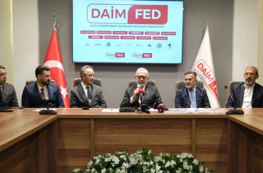 Yenişehirlioğlu: "Sırtlanların savaştığı bir dönemdeyiz" 