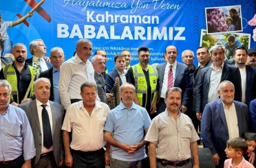 Yeşilyurt Belediyesinden mahalle muhtarlarına "Babalar Günü" vefası 
