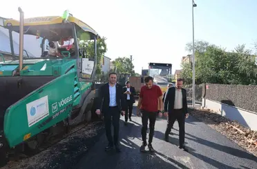 Yeşilyurt Mahallesi’nde asfalt çalışmaları sürüyor
