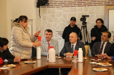 Yetiştiricilere süt hijyeni eğitimi 