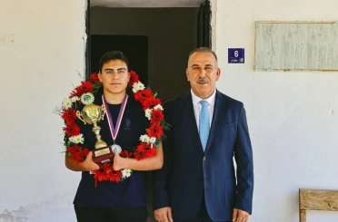 Yığmatepe, dünya şampiyonu Muaz ile bir araya geldi 