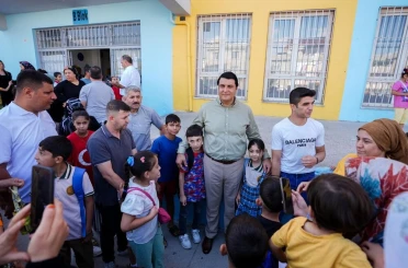 Yılmaz yeni Eğitim-Öğretim yılını öğrencilerle karşıladı 
