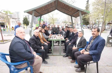 Yılmaz’dan Çıksorut ve Umut mahallesine ziyaret 