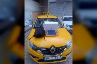 Yine İzmir, yine örnek taksici 