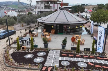 Yolculara otantik durak hizmeti 