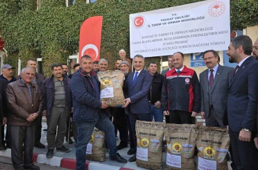Yozgat’ta 676 paket yerli ve milli ayçiçeği tohumu dağıtıldı 