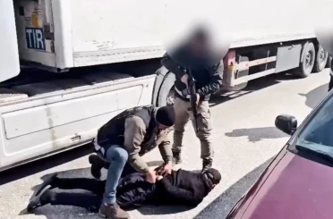 Yüksekova’da zehir tacirlerine ağır darbe: 211 kilogram uyuşturucu ele geçirildi 