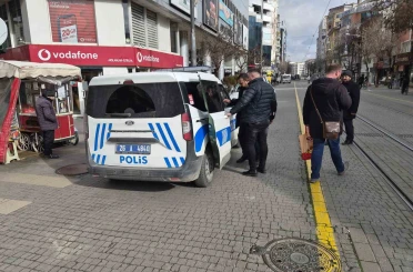 Zabıta ile vatandaş arasındaki hatalı park tartışması polis merkezinde bitti 