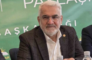 Zekeriya Yapıcıoğlu: "Aileyi güçlendiren ve evlilikleri destekleyen projeler hayata geçirilmeli" 