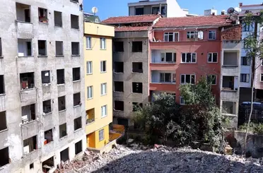 Zeytinburnu sokaklarında yarısı bizden etkisi
