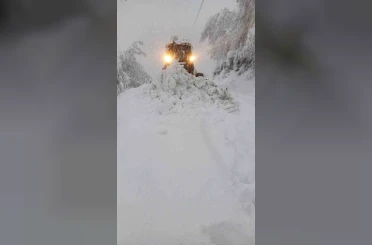 Zonguldak’ta ulaşıma kapanan 53 köy yolunu açma çalışmaları sürüyor 