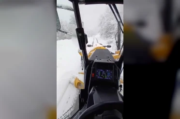 Zonguldak’ta ulaşıma kapanan 95 köy yolunu açma çalışmaları sürüyor 