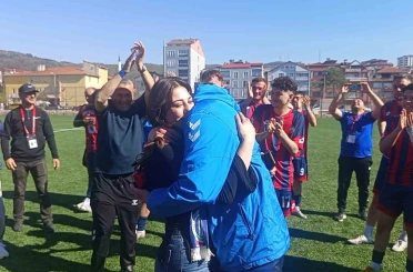 Zonguldak’ta yeşil sahada çifte mutluluk 