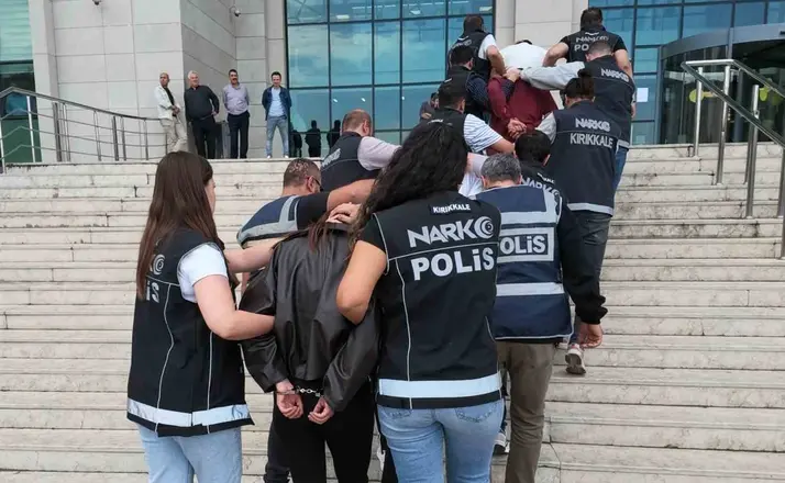 12 milyon liralık uyuşturucu operasyonunda 6 şüpheli tutuklandı
