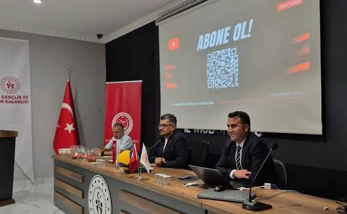 2026-2027 Voleybol Sezonu öncesi bilgilendirme toplantısı gerçekleştirildi
