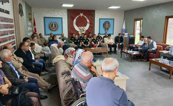 273 aydır şehitler için aynı duada buluşuyorlar
