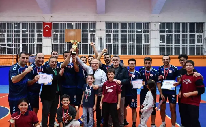 4. Kamu Spor Oyunları Erkek Voleybol Müsabakaları tamamlandı
