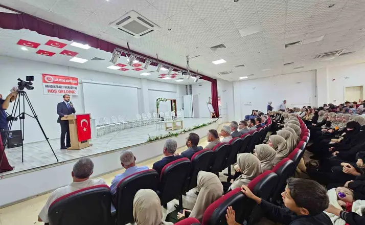 Adilcevaz’da ‘Hafızlık İcazet Merasimi’ yapıldı
