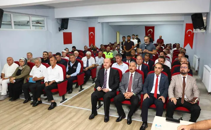 Adıyaman’da çiftçilere tarım alet ve ekipmanı desteği
