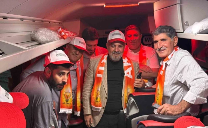 AK Parti teşkilatı büyük mitinge katılmak üzere Ankara’ya hareket etti 