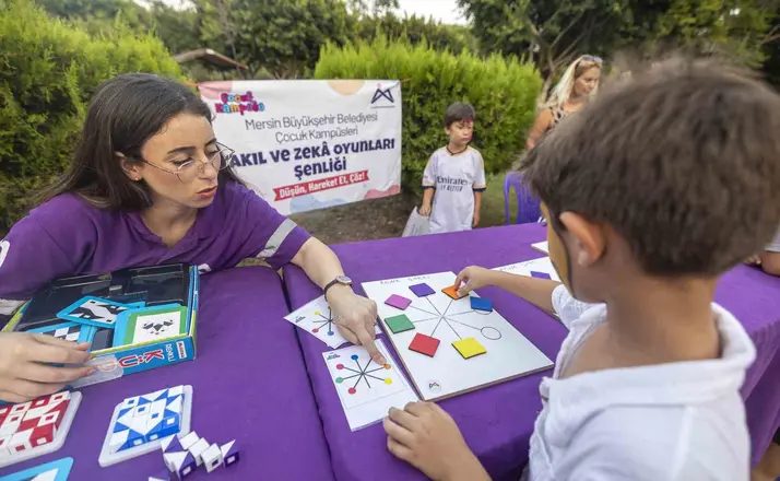 Akıl ve Zeka Oyunları Şenliği Tarsus’ta çocuklarla buluştu

