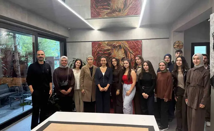 Atıklardan sanata, gençlerden ilham veren bir yolculuğa
