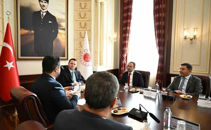 Bakan Gürlek, Nevşehir heyetini kabul etti 