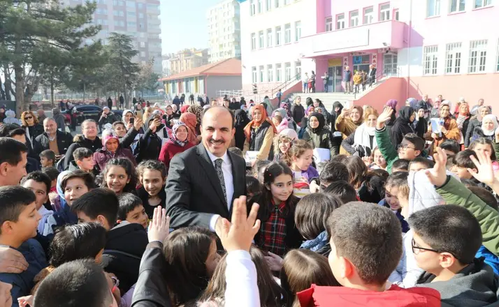 Başkan Altay yeni eğitim öğretim yılının hayırlı olmasını diledi