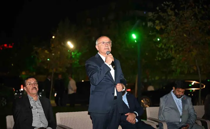 Başkan Er: "Beylerbaşı, Şehit Fevzi ve Taştepe’de dönüşüm yapılacak"
