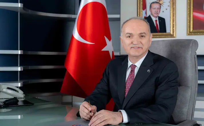 Başkan Özlü "Kahraman itfaiyecilerimizin haftasını kutluyorum"
