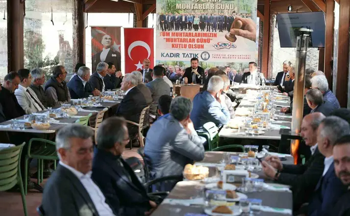 Başkan Tatık, Tavaslı muhtarlarla bir araya geldi
