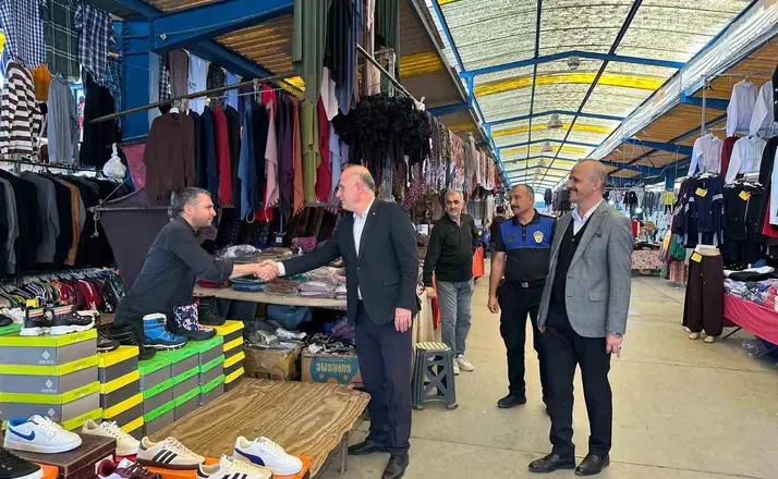 Başkan Torun vatandaşların taleplerini dinledi
