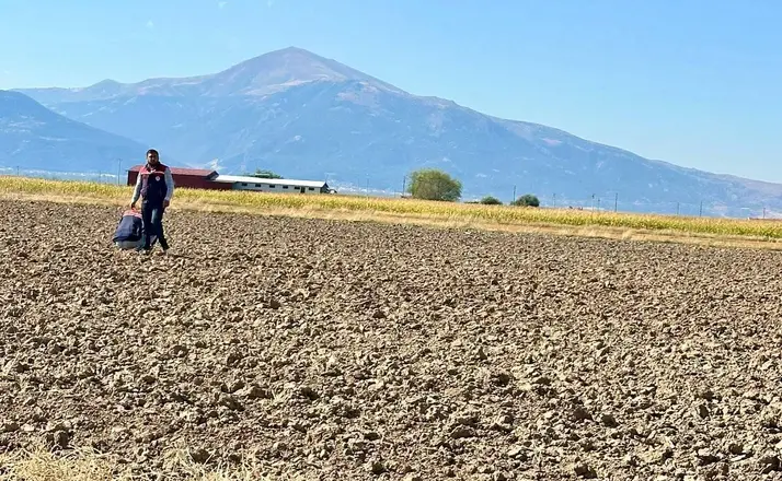 Bolvadin’de tarım arazileri tespit çalışması sürüyor
