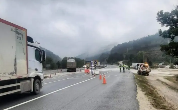 Bozüyük-Bursa yolu yeniden trafiğe açıldı
