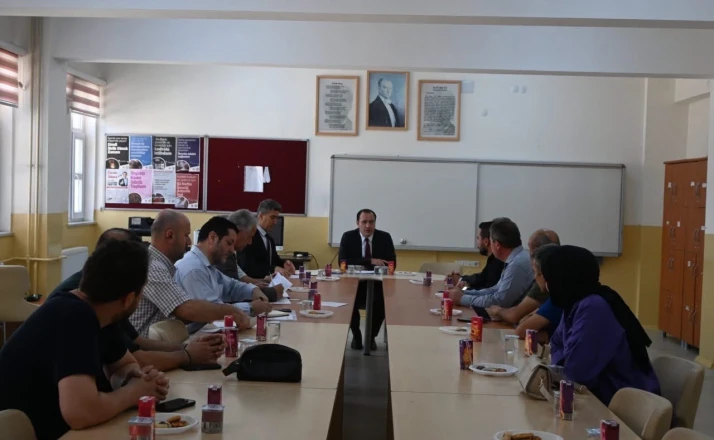 Çay’da ’Hayat Boyu Öğrenme Komisyonu Toplantısı’ yapıldı 