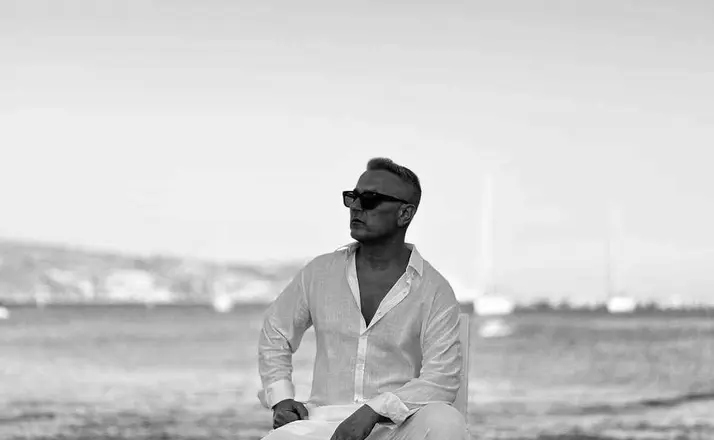 Demir, "Senden Sonra" ile Azka Müzik etiketiyle müzikseverlerle buluştu
