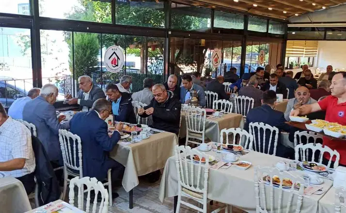 Devrek’te Muhtarlar Günü  düzenlenen törenle kutlandı
