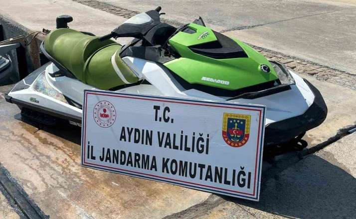 Didim’de jet ski ile düzensiz göçmen taşırken yakalandı 